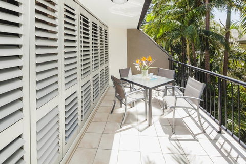 Julians Apartments - Accommodation in Surfers Paradise 31