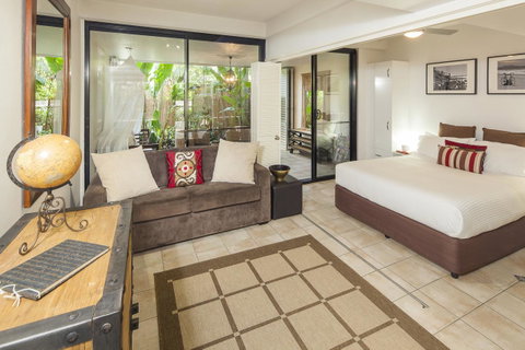Julians Apartments - Accommodation in Surfers Paradise 19