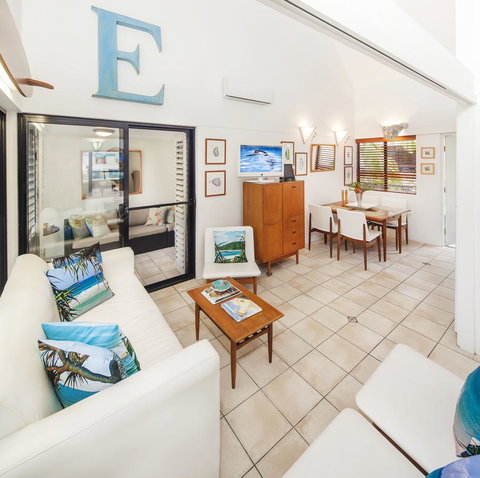 Julians Apartments - Accommodation in Surfers Paradise 15