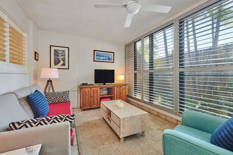Julians Apartments - Accommodation in Surfers Paradise 4