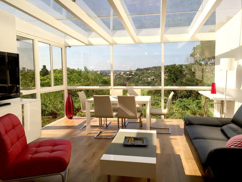 Luxury House In Bondi Junction - Accommodation in Surfers Paradise 0