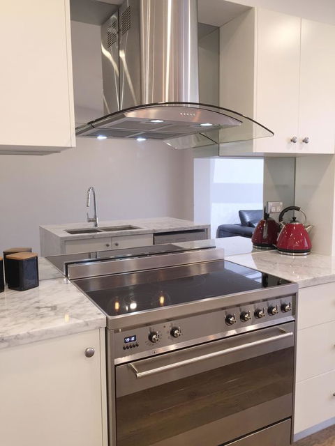 Luxury House In Bondi Junction - Accommodation in Surfers Paradise 4