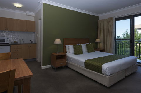 Leisure Inn Spires - Accommodation in Surfers Paradise 4