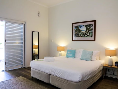 Cove Studios - Accommodation in Surfers Paradise 11