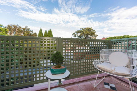 Nobbs Â· Executive 2 Storey Sydney Apartment With Pool - Accommodation in Surfers Paradise 15