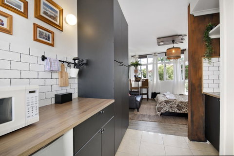 Designer Studios Manly - Accommodation in Surfers Paradise 30