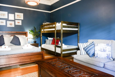 Designer Studios Manly - Accommodation in Surfers Paradise 8