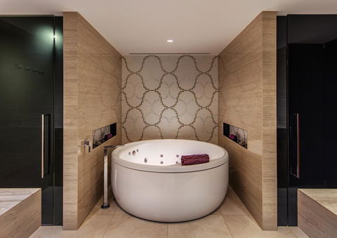 The Darling At The Star - Accommodation in Surfers Paradise 33