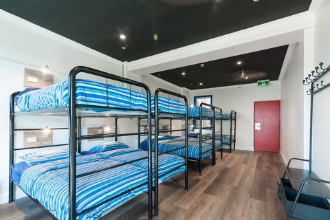Mad Monkey Hostel Coogee Beach - Accommodation in Surfers Paradise 30