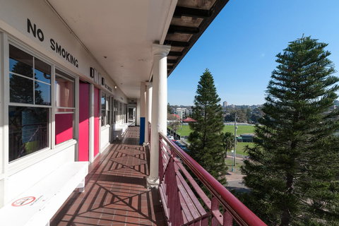 Mad Monkey Hostel Coogee Beach - Accommodation in Surfers Paradise 35