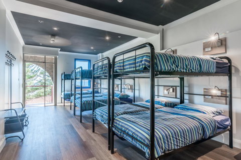 Mad Monkey Hostel Coogee Beach - Accommodation in Surfers Paradise 12