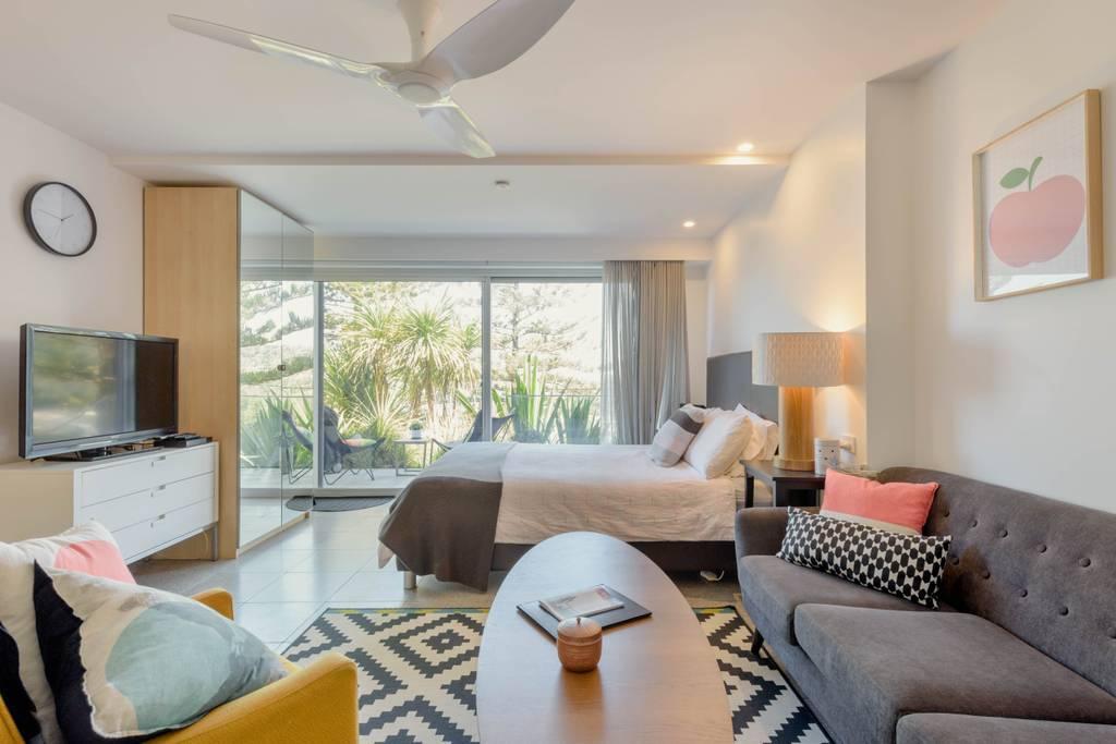 North Avalon NSW Accommodation in Surfers Paradise