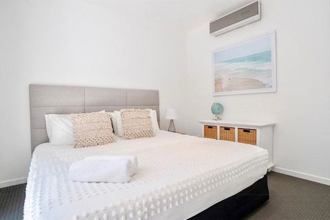 Hastings By The Sea - Accommodation in Surfers Paradise 4