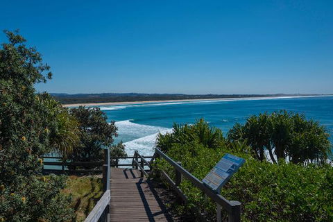 Hastings By The Sea - Accommodation in Surfers Paradise 0