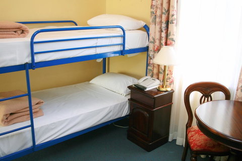 Avonmore On The Park Boutique Hotel - Accommodation in Surfers Paradise 21