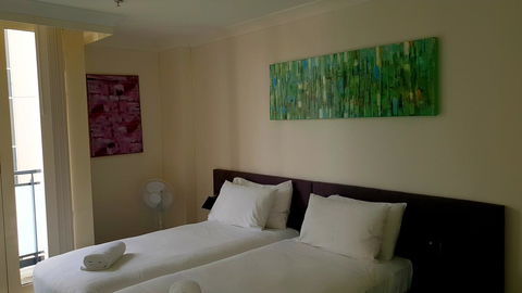 Liv Apartments Haymarket - Accommodation in Surfers Paradise 9
