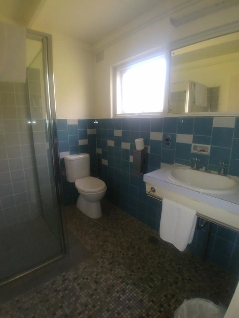 Bega Motel - Accommodation in Surfers Paradise 11