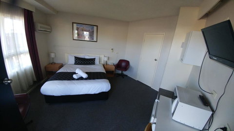 Bega Motel - Accommodation in Surfers Paradise 17