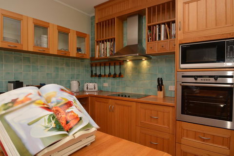 JE Guesthouse, Central To All The Hunter Valley Has To Offer - Accommodation in Surfers Paradise 14