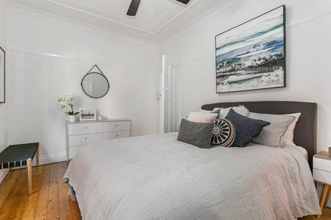 Seaspray - Manly Beach Apartment Close To The Sand - Accommodation in Surfers Paradise 1