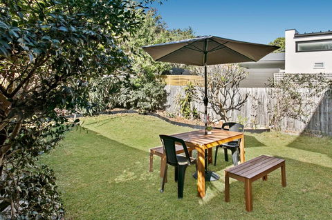 Seaspray - Manly Beach Apartment Close To The Sand - Accommodation in Surfers Paradise 3