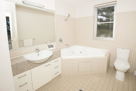 Grandview Apartments - Accommodation in Surfers Paradise 37