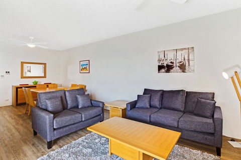 Victoria Parade, Kiah, Unit 10, 53 - Accommodation in Surfers Paradise 3
