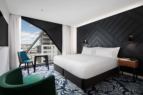West Hotel Sydney, Curio Collection By Hilton - Accommodation in Surfers Paradise 1