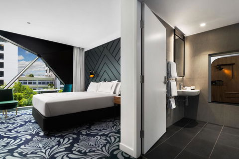 West Hotel Sydney, Curio Collection By Hilton - Accommodation in Surfers Paradise 6