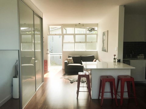 Woollahra Gem, Spectacular Views And Garden Paradise - Accommodation in Surfers Paradise 7