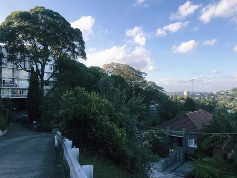 Woollahra Gem, Spectacular Views And Garden Paradise - Accommodation in Surfers Paradise 21