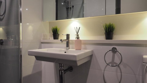 Sky Garden Olympic Park - Accommodation in Surfers Paradise 36