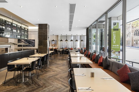 Novotel Sydney City Centre - Accommodation in Surfers Paradise 24