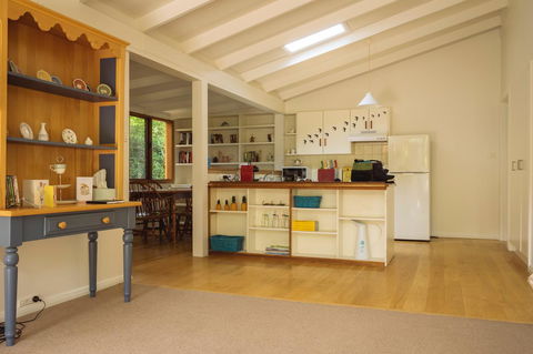 Lark Cottage - Accommodation in Surfers Paradise 33