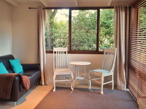 Lark Cottage - Accommodation in Surfers Paradise 6