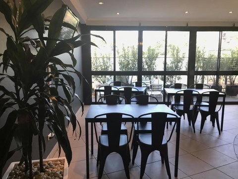 Hotel Hacienda - Accommodation in Surfers Paradise 11