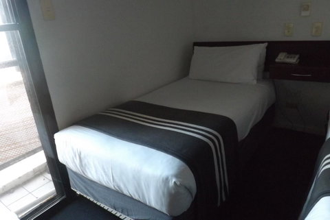 Hotel Hacienda - Accommodation in Surfers Paradise 16