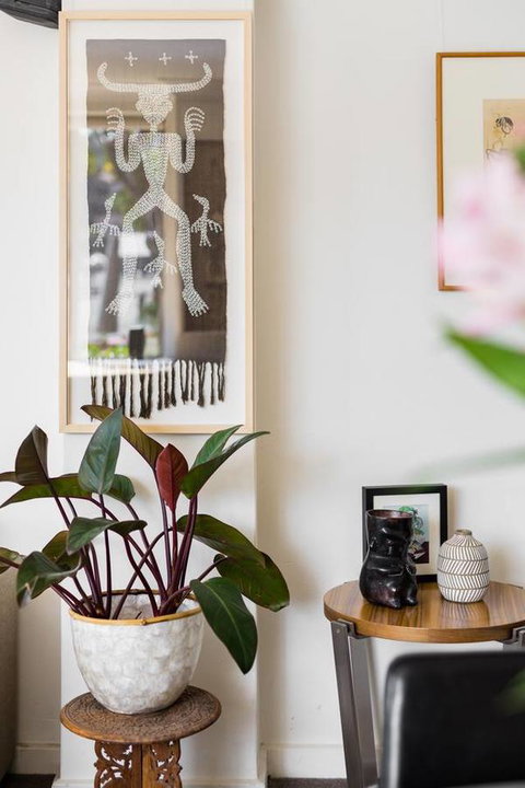 Waterfront Apartment Brimming With Inspirational Artwork - Accommodation in Surfers Paradise 13