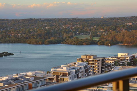 Stunning Sunset Water View 2BEDs On High Rises - Accommodation in Surfers Paradise 7
