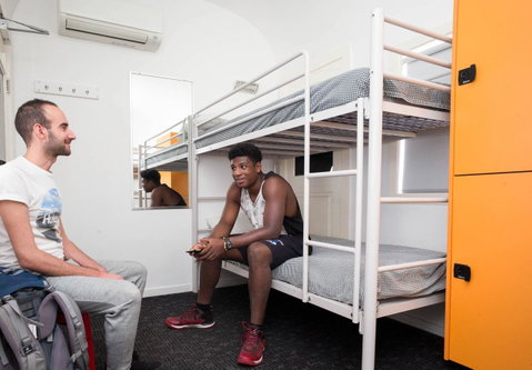Railway Square YHA - Accommodation in Surfers Paradise 33