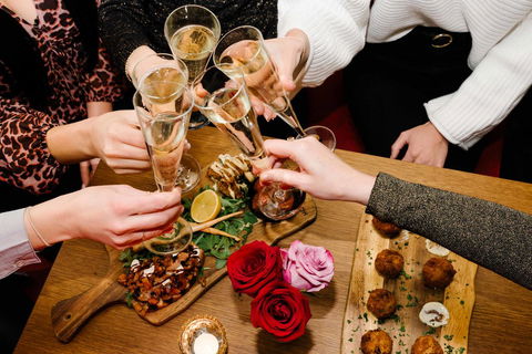 The Lucky Hotel - Accommodation in Surfers Paradise 16