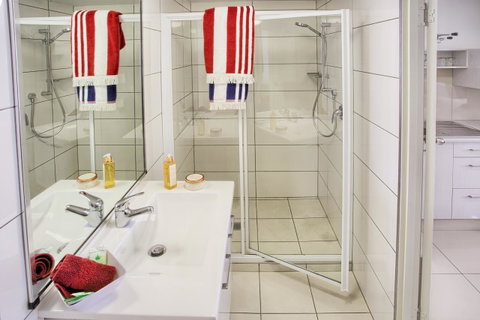 Hibiscus Motel - Accommodation in Surfers Paradise 35