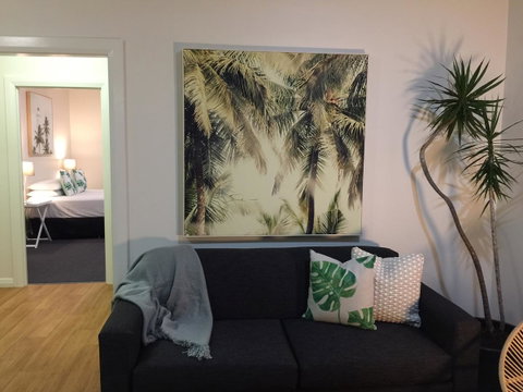 Hibiscus Motel - Accommodation in Surfers Paradise 5