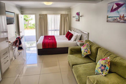 Hibiscus Motel - Accommodation in Surfers Paradise 38