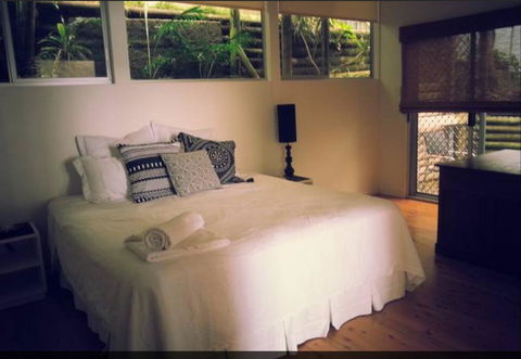 Swan Bay Hideaway - Accommodation in Surfers Paradise 3