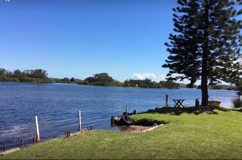 Swan Bay Hideaway - Accommodation in Surfers Paradise 13