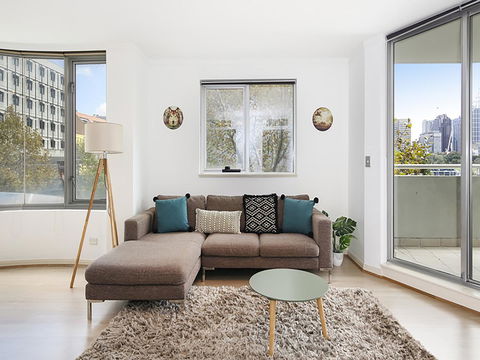 Lower Bridge And Sails - Executive 2BR Darlinghurst Apartment With Balcony And Rooftop Views - Accommodation in Surfers Paradise 4