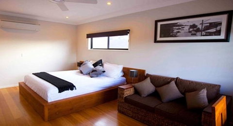 Aabi's At Byron - Accommodation in Surfers Paradise 24