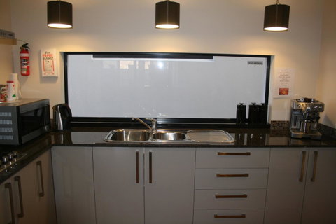 Aabi's At Byron - Accommodation in Surfers Paradise 31