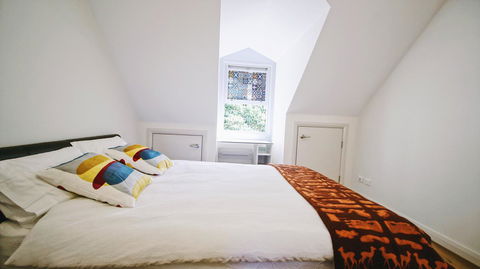 Cozy 5 Bed House In Sydney - Accommodation in Surfers Paradise 18